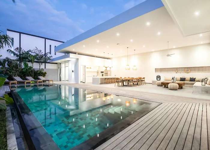 Modern 4 Bedroom Villa Heart Of Canggu 800M To Beach Villa Canggu (Bali)