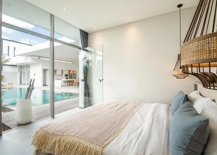 Modern 4 Bedroom Villa Heart Of Canggu 800M To Beach Villa Canggu (Bali)
