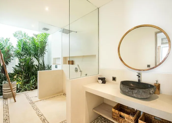 Villa Modern 4 Bedroom Villa Heart Of Canggu 800M To Beach